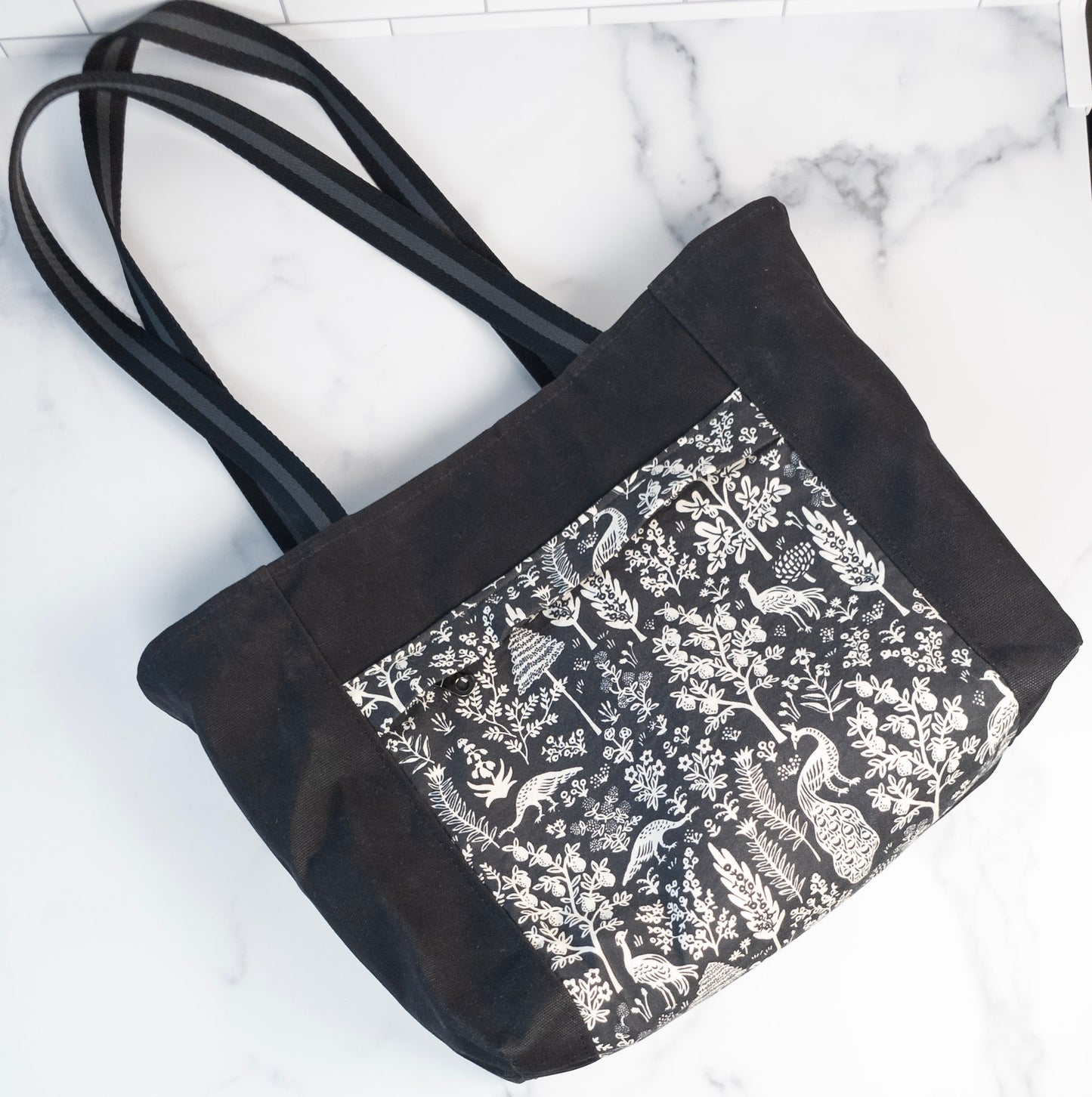 Modern Classic Tote