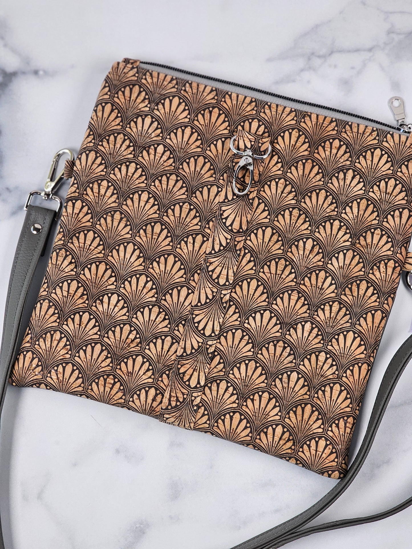 Gray Faux Leather & Art Deco Cork Fold-Over Bag – Stylish Day-to-Night Crossbody for Women on the Go