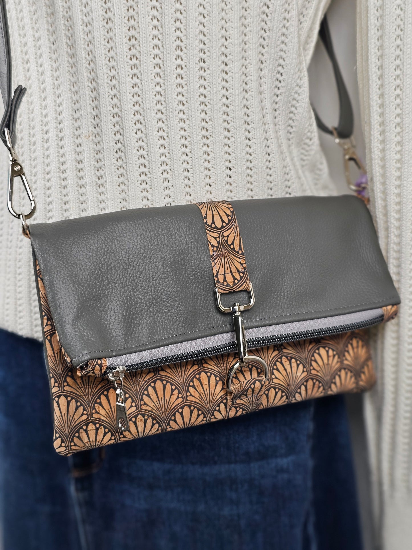 Art Deco Cork Fold-Over Crossbody Handbag with Faux Leather Accents & Adjustable Strap