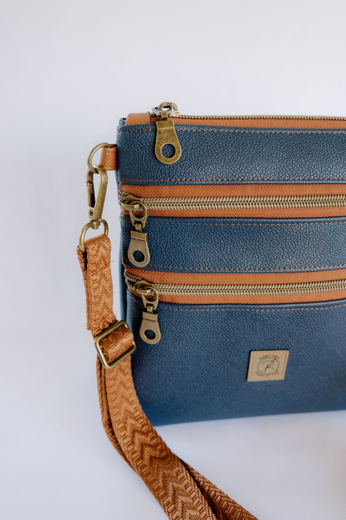 The Portlander Shoulder Bag Navy