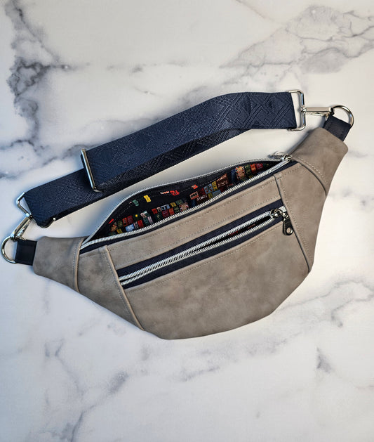 Ferris Bum Bag - Book Lover's Edition